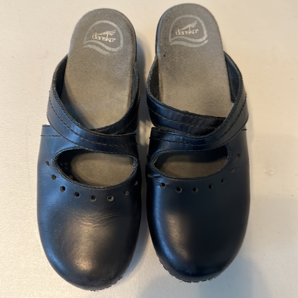 Dansko Black with cute cutout - Sz 40 US 9.5 - Picture 3 of 8